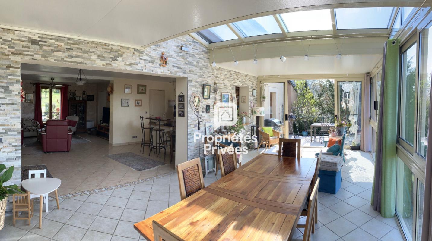 SEPTEUIL Maison Septeuil avec superbe vue 2