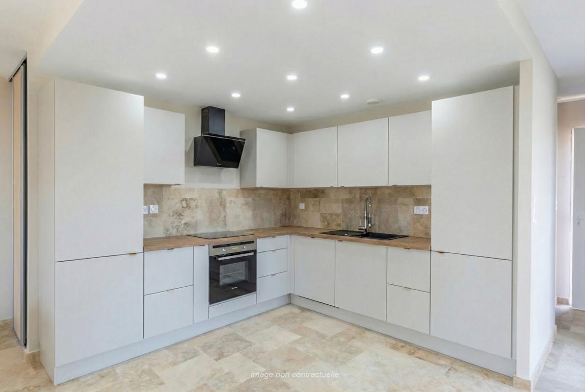 MOUGINS Villa mitoyenne Mougins limite Le Cannet 4 pièces 110 m2, terrasse et jardin 6