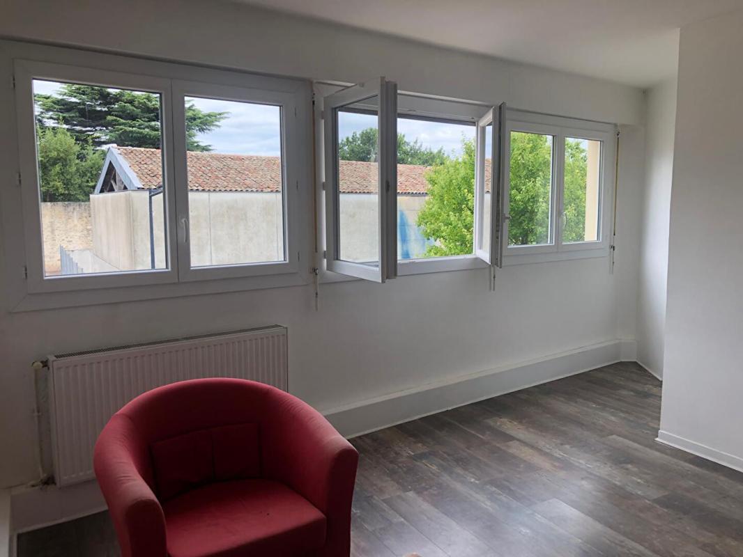BORDEAUX Appartement  58m²  T3  - Bordeaux proche Gare 13