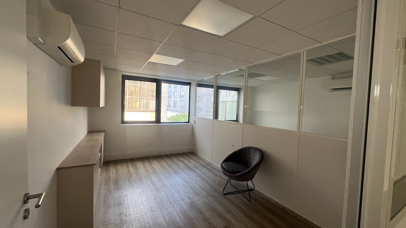 BOULOGNE-BILLANCOURT BOULOGNE BILLANCOURT - LOCATION BUREAUX 120 M² 7