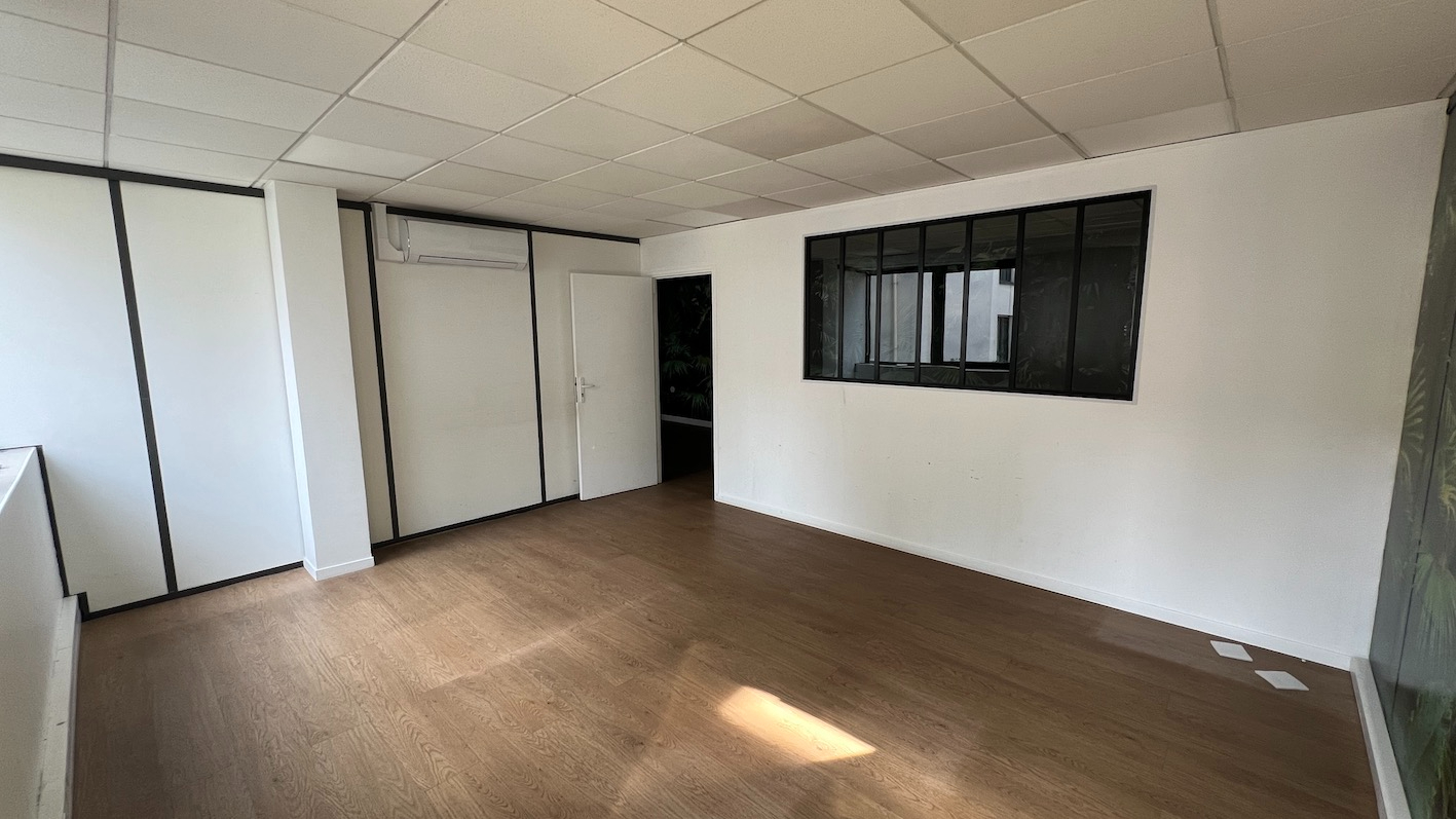 BOULOGNE-BILLANCOURT Bureaux 260 m2 dans bel immeuble Boulogne-Bill Nord 10
