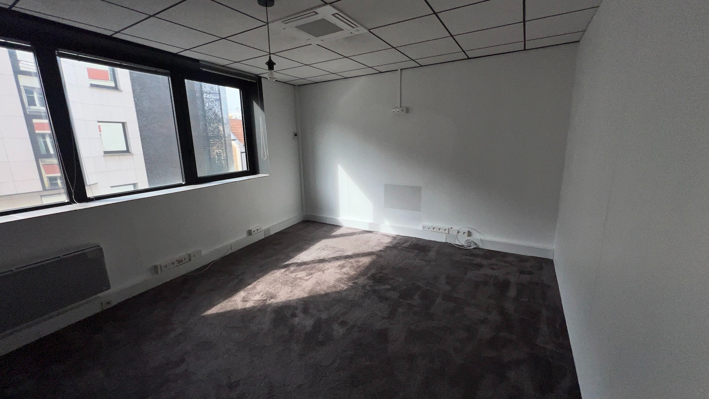 BOULOGNE-BILLANCOURT BOULOGNE BILLANCOURT - LOCATION BUREAUX 120 M² 6