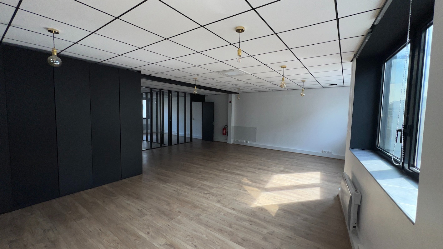 BOULOGNE-BILLANCOURT BOULOGNE BILLANCOURT - LOCATION BUREAUX 120 M² 8