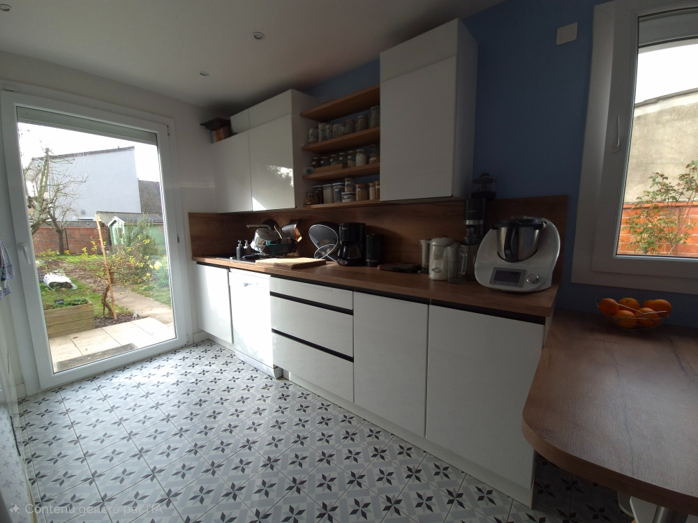 BRUNOY Maison à BRUNOY entièrement rénovée  121 m²  Sous-sol Garage 1