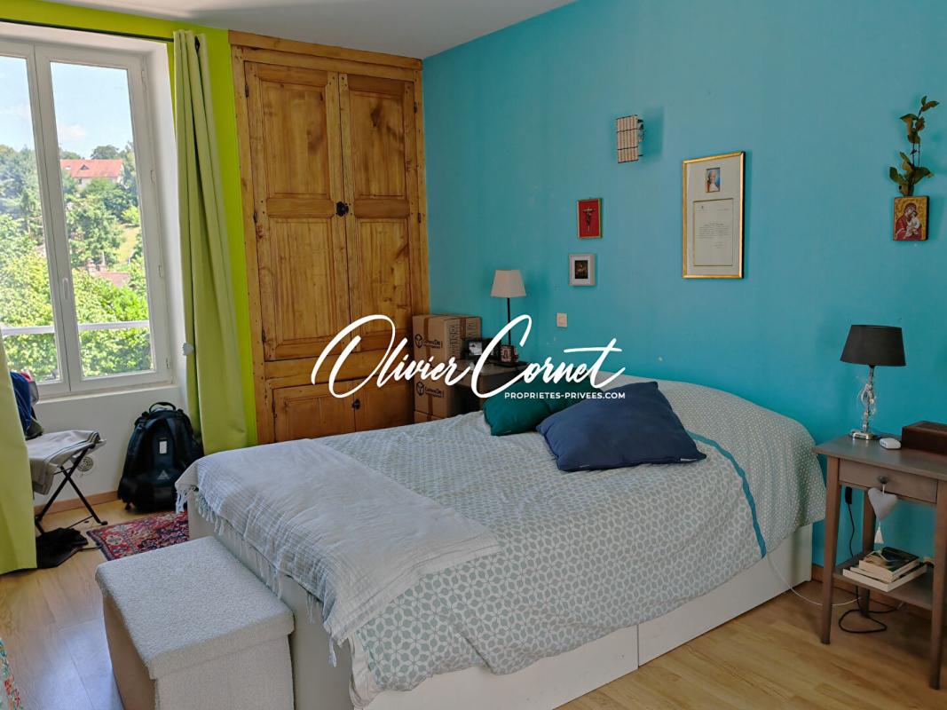 NOGENT-LE-ROTROU Maison Nogent Le Rotrou 9 pièces 169 m2 10