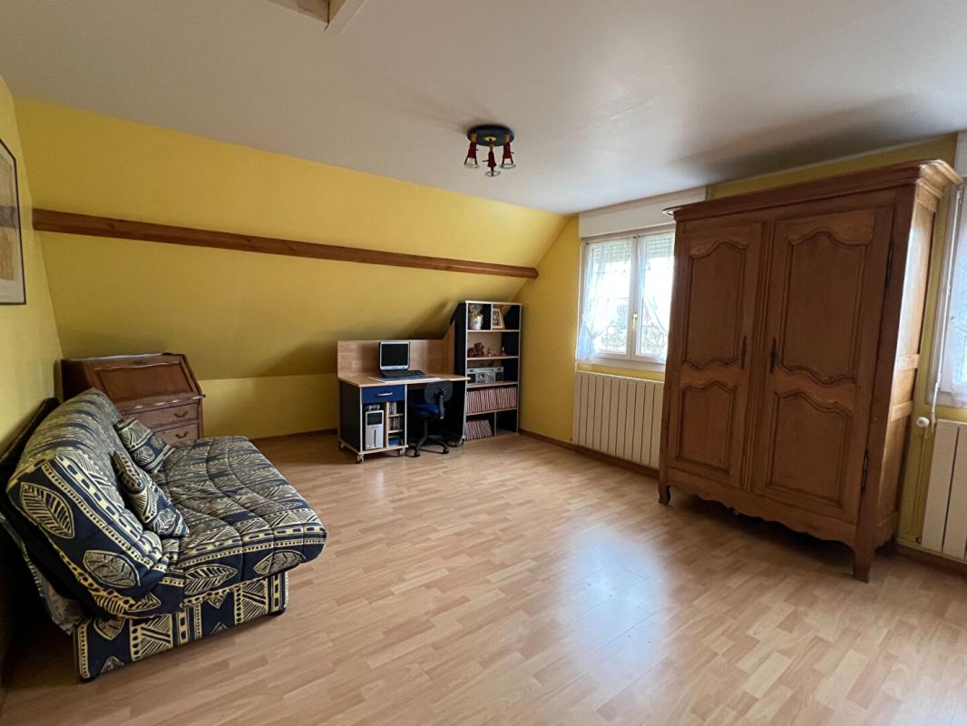 GOURNAY-EN-BRAY Maison 5 chambres centre Gournay en Bray 13