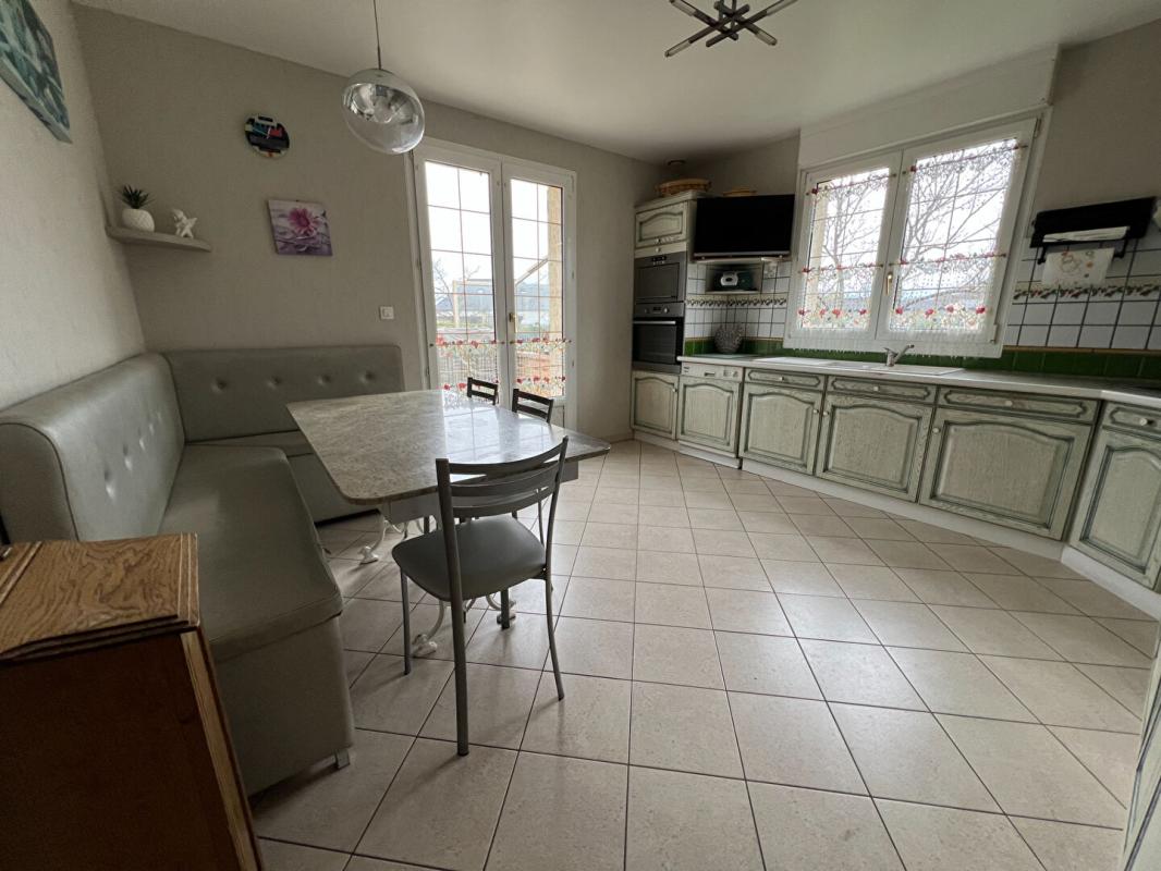 GOURNAY-EN-BRAY Maison 5 chambres centre Gournay en Bray 6