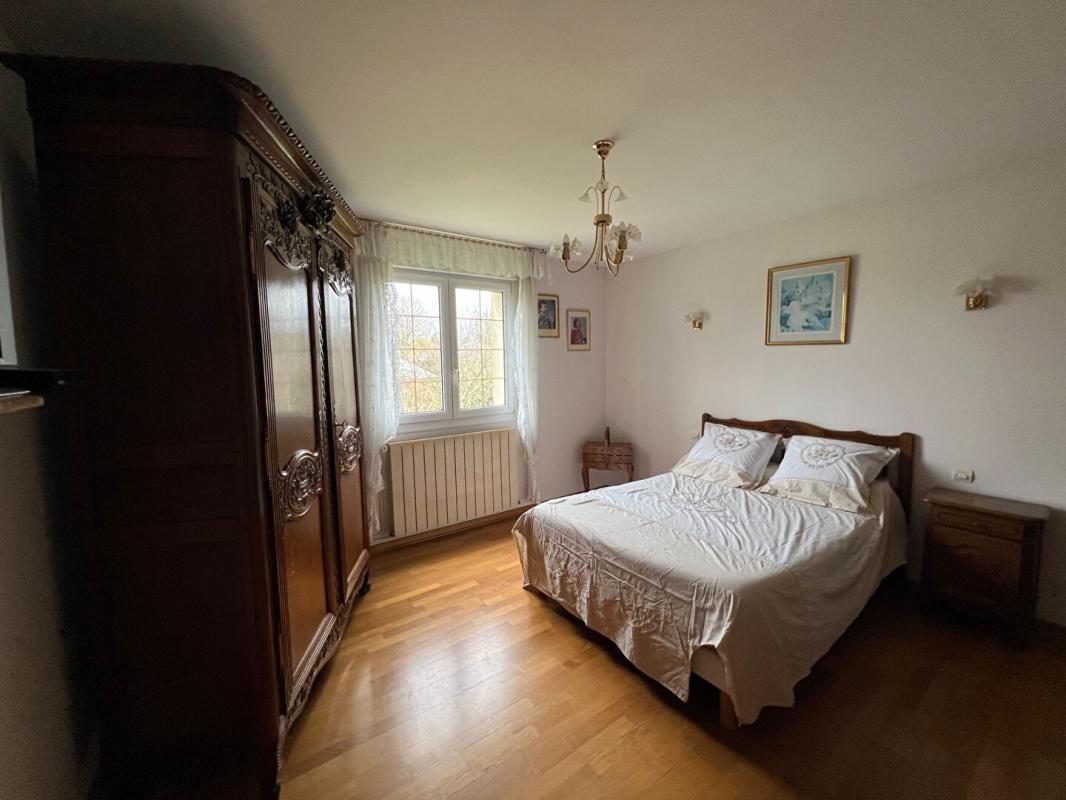 GOURNAY-EN-BRAY Maison 5 chambres centre Gournay en Bray 7