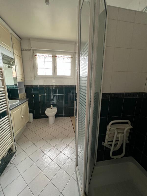 GOURNAY-EN-BRAY Maison 5 chambres centre Gournay en Bray 9