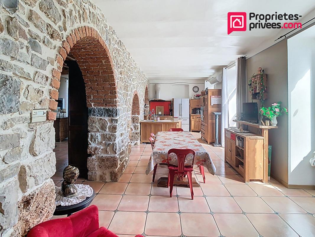 MOLIERES-CAVAILLAC Maison Molieres Cavaillac 8 pièce(s) 190 m2 16