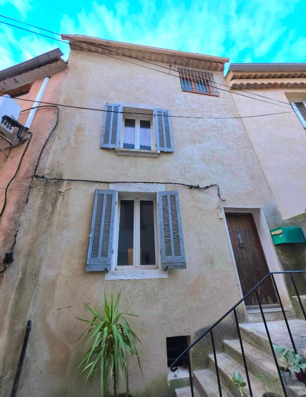 LE LUC Maison Le Luc 3 pièce(s) 66 m2 1