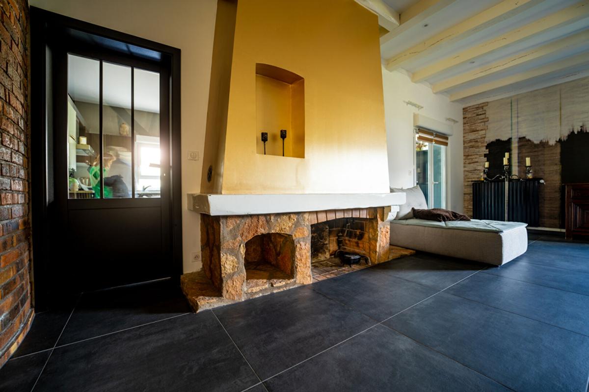 MAIZIERES-LES-METZ Maison de caractère de 261 m² sur 20 ares avec espaces de vie remarquables 8