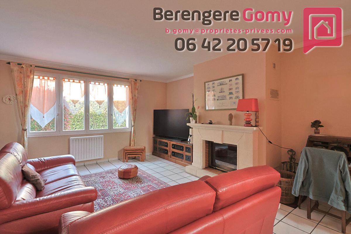 LE PLESSIS-BOUCHARD Idéal grande famille - Maison 5 chambres - suite parentale - combles aménagés 4