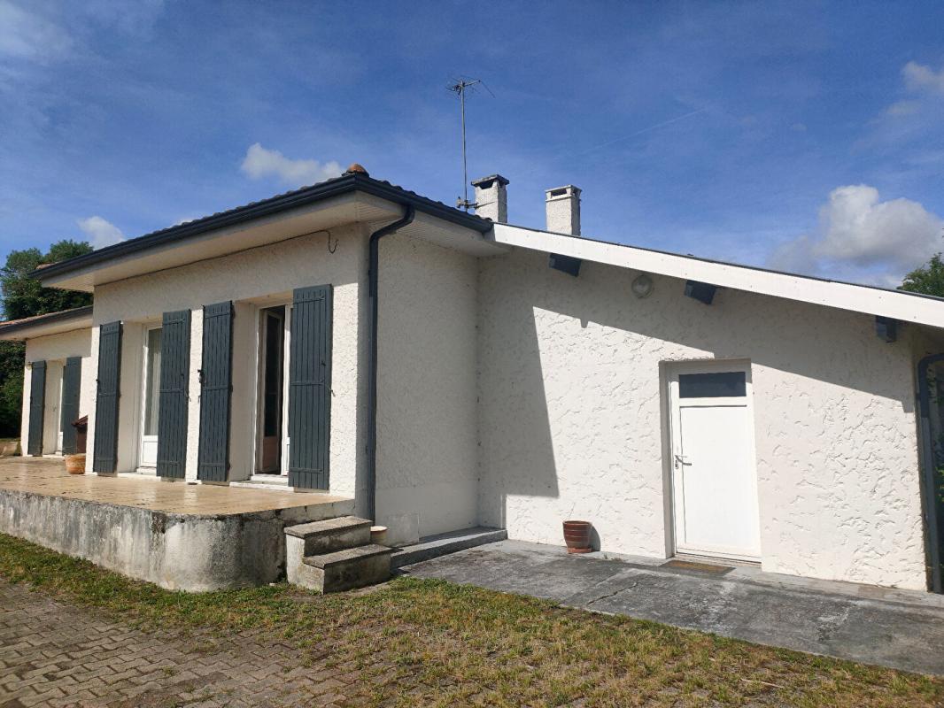 YVRAC Maison Yvrac 6 pièce(s) 130 m2 4