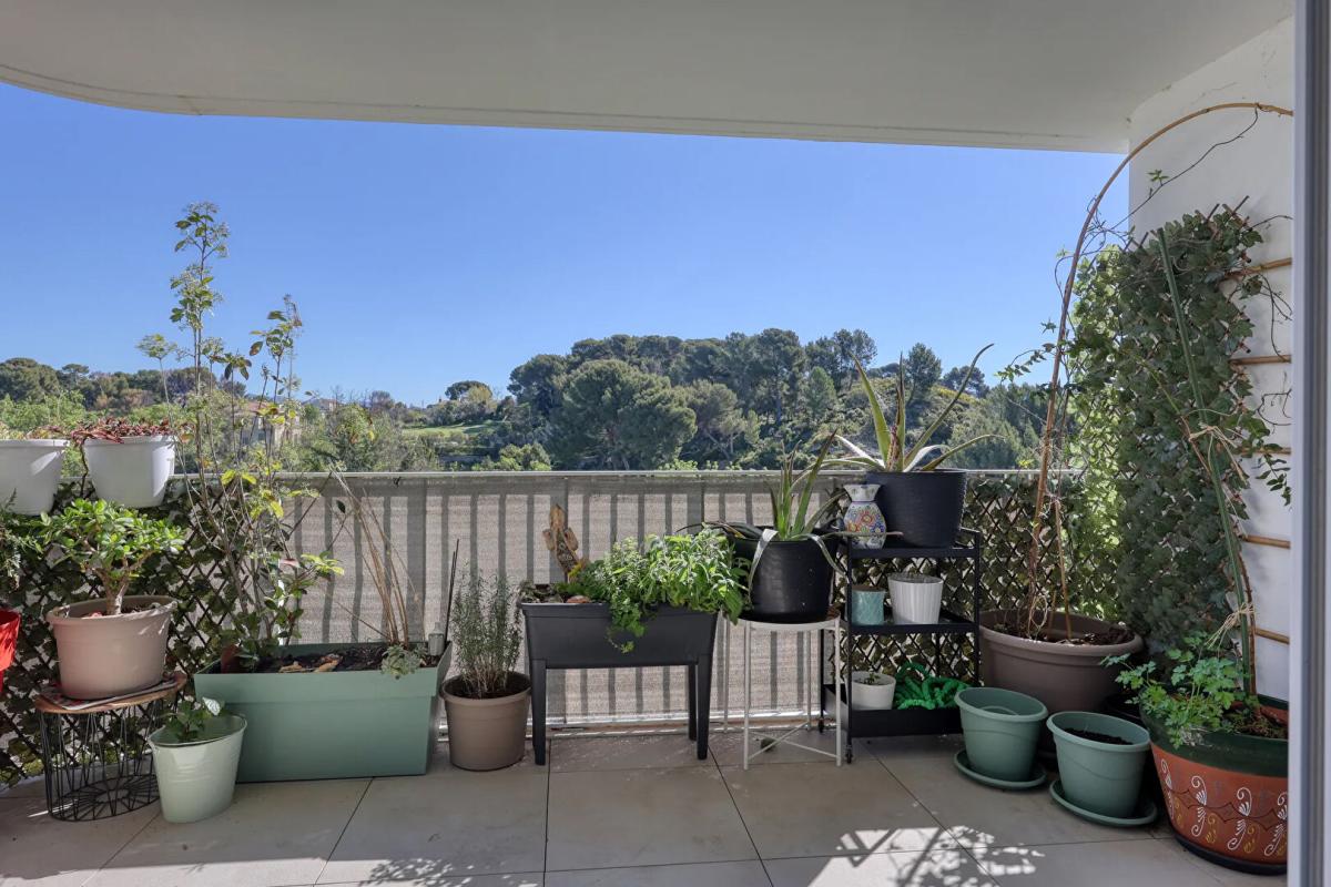 MARSEILLE-14E-ARRONDISSEMENT T4 récent + VUE exceptionnelle + 2 parkings boxables 12