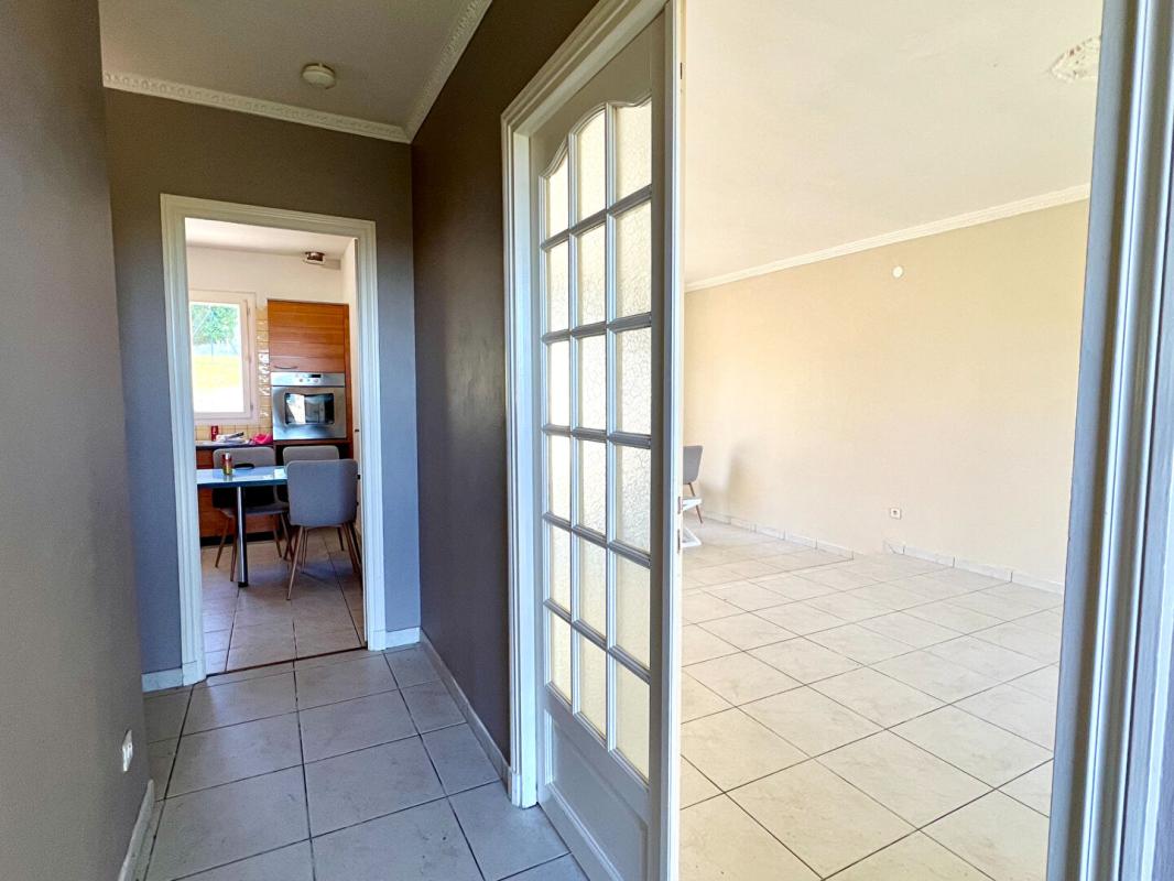 SAINT-HILAIRE-LA-GRAVELLE PAVILLON 5