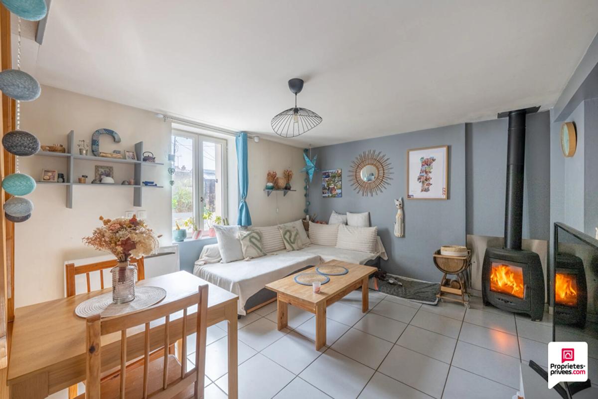 LES MUREAUX (78130) LES MUREAUX, Maison 3 pièce(s) , 2 chambres, garage et jardin 1