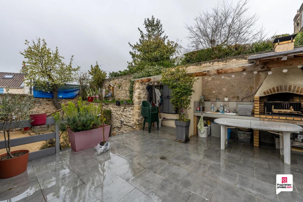 LES MUREAUX (78130) LES MUREAUX, Maison 3 pièce(s) , 2 chambres, garage et jardin 11