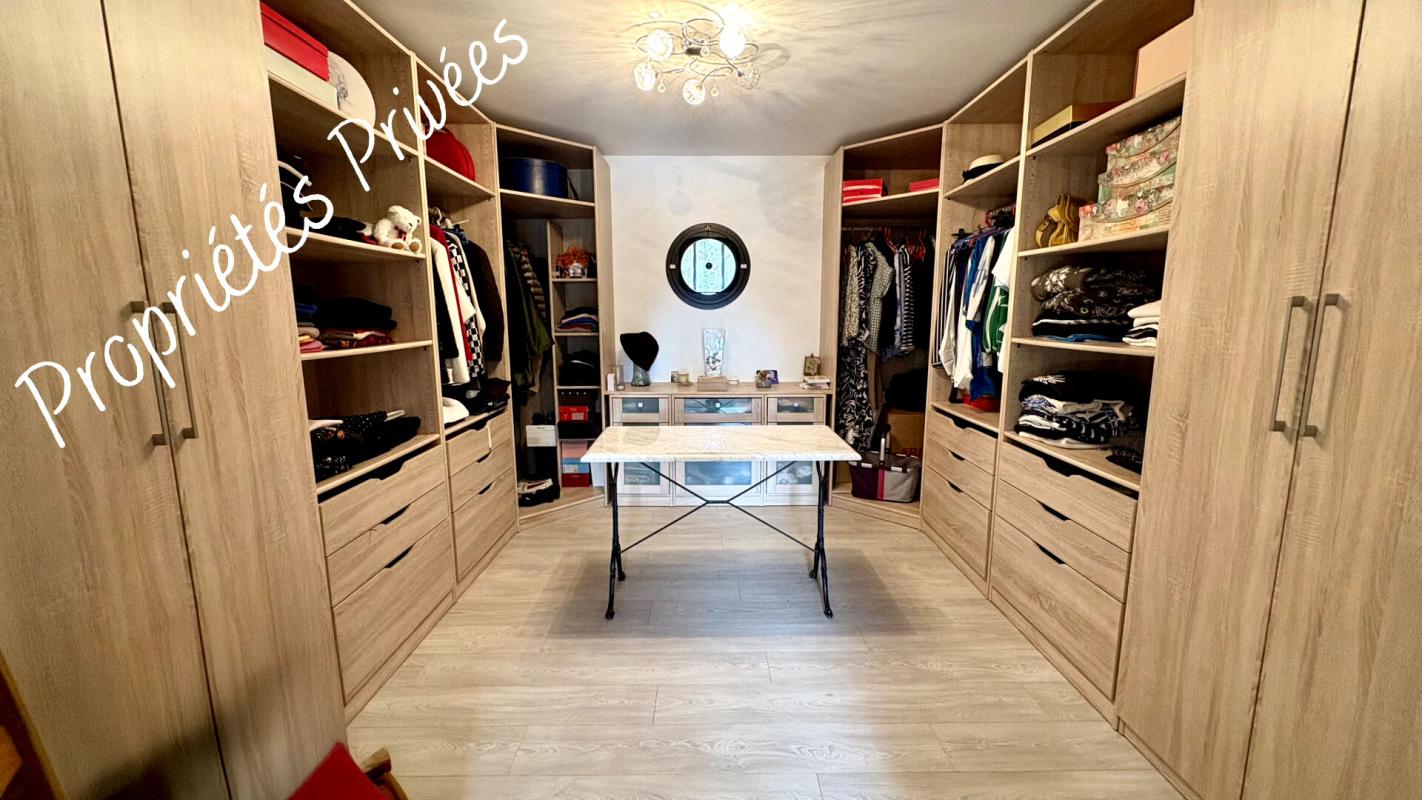 DHUIZON Maison Dhuizon 15 pièce(s) 7