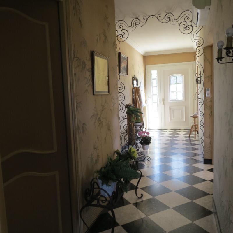 FONTENAY-LE-COMTE jolie Villa de plain pied indépendante et son jardin paysagé 4