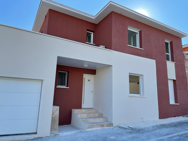 MONTARNAUD Villa  5 chambres 200 m2 1