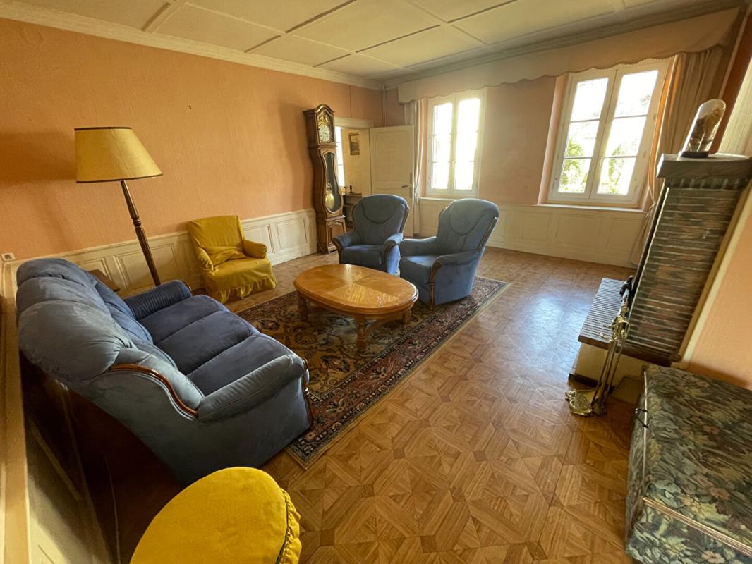 SAINT-PIAT 28130 Maintenon 165 m2 terrain 935 m2 5