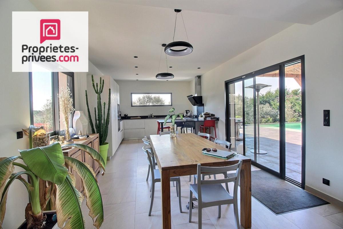 LORGUES Villa Lorgues 192 m² sur 1940 m² proche centre 6
