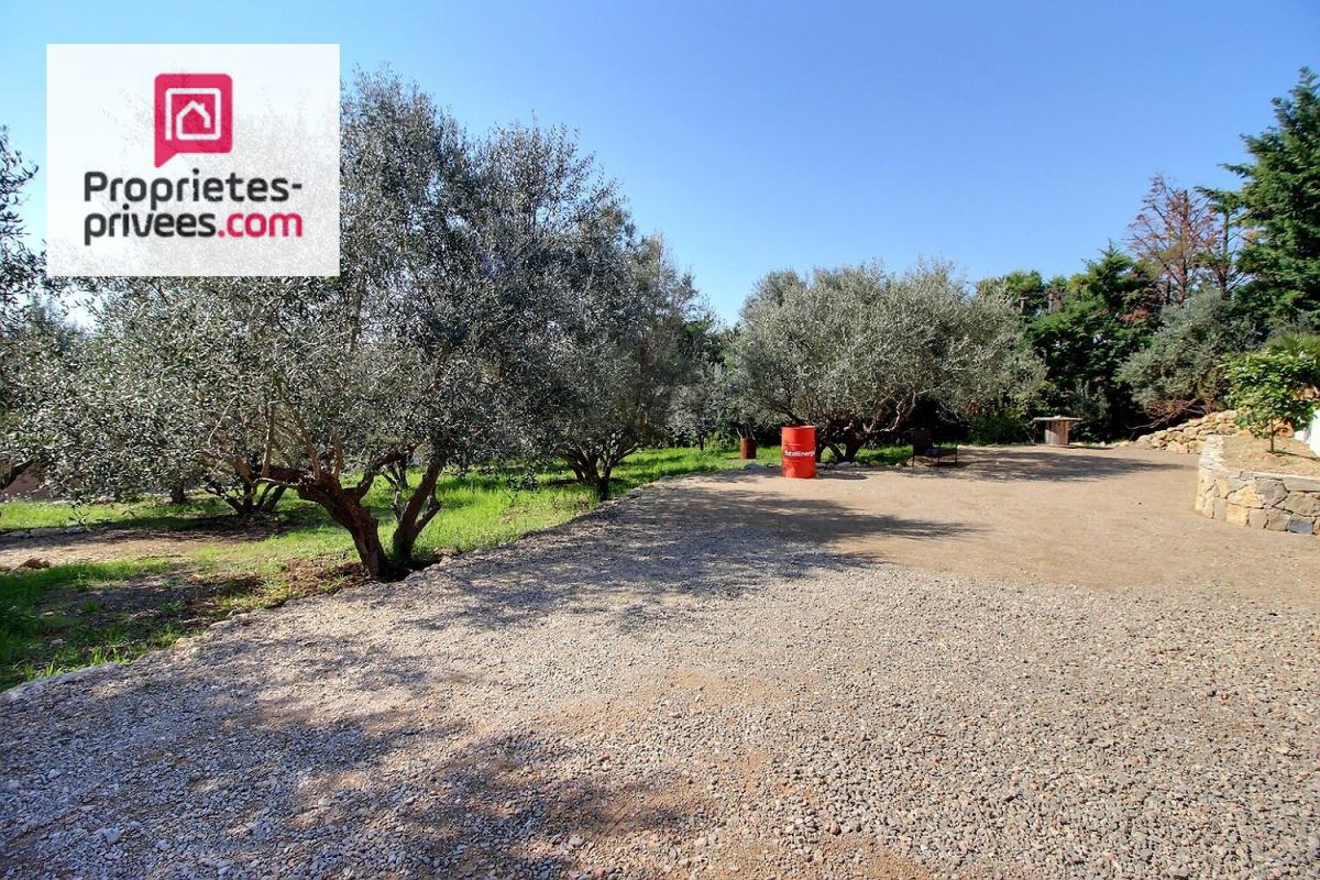 LORGUES Villa Lorgues 192 m² sur 1940 m² proche centre 9