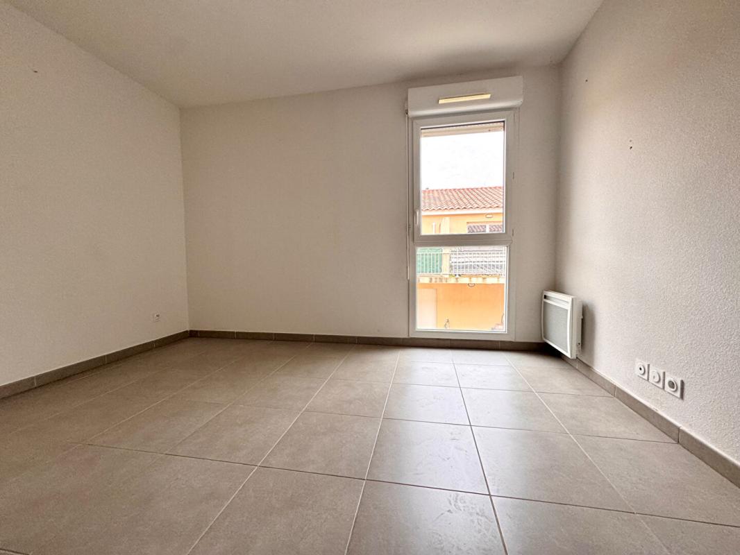 LANCON-PROVENCE Maison T3 avec parkings 3