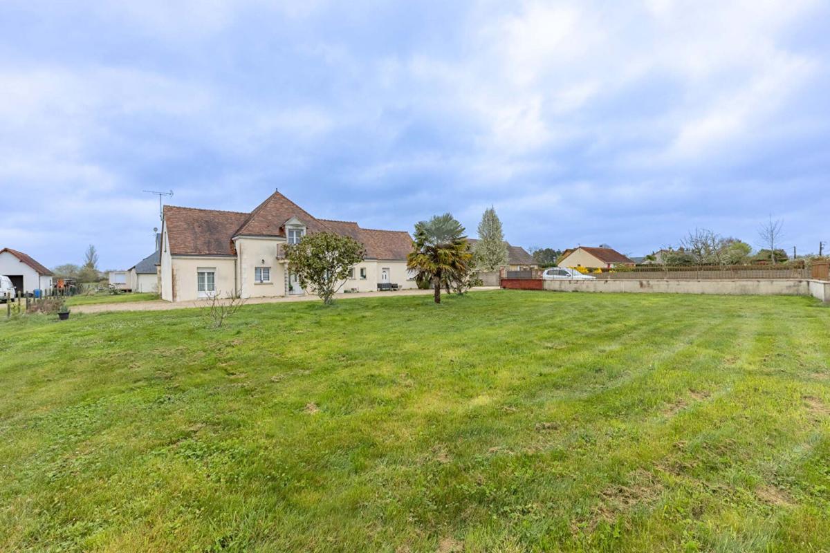 CORMERAY Maison Cormeray 8 pièces 174 m2 17