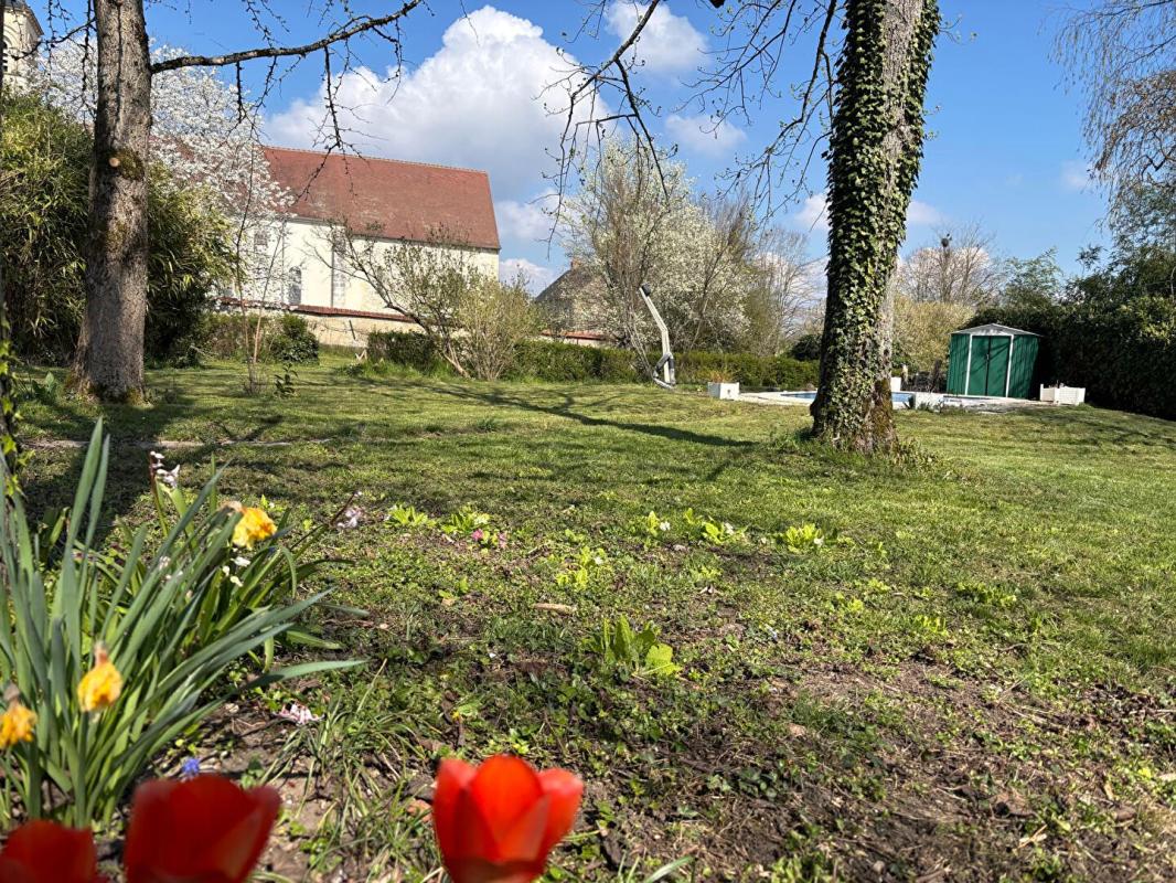 MAGNY-COURS Maison de caractère 332 m² - Terrain 2 489 m² - Piscine - Dépendances - Proche Magny-Cours 14