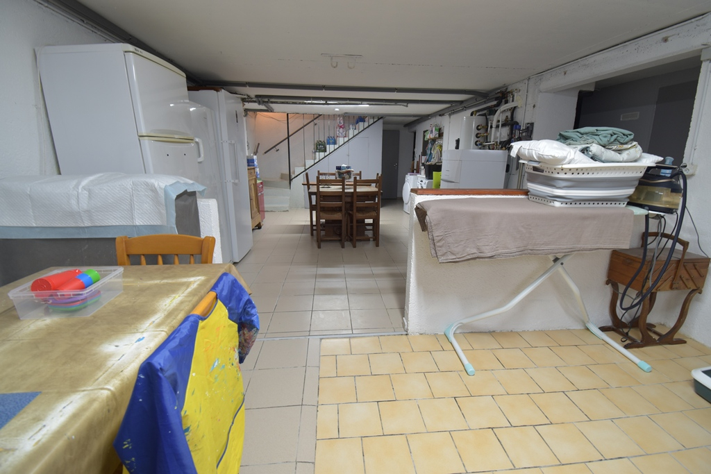 MOUTIERS-LES-MAUXFAITS Maison Moutiers Les Mauxfaits 5 pièces 111 m2 12