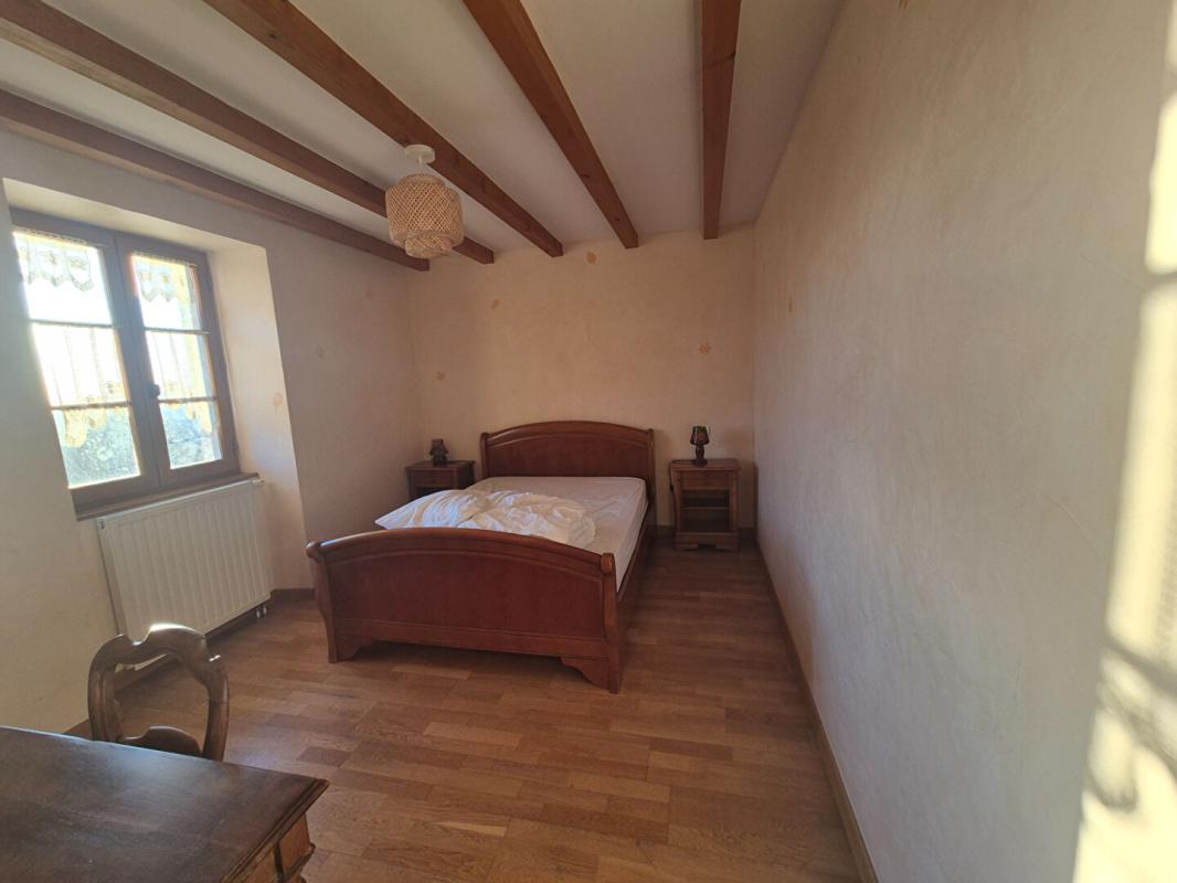 SARRAN Maison Sarran 9 pièce(s) 258 m2 11