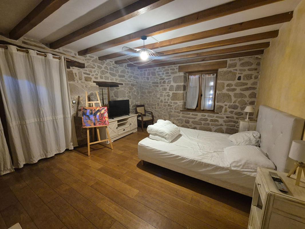 SARRAN Maison Sarran 9 pièce(s) 258 m2 5