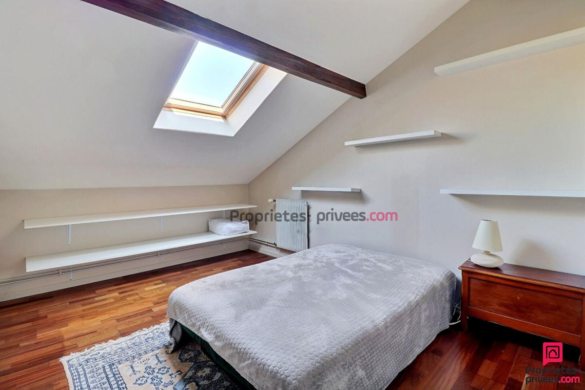 MORSANG-SUR-ORGE Maison Morsang Sur Orge 6 pièces 140 m2 10