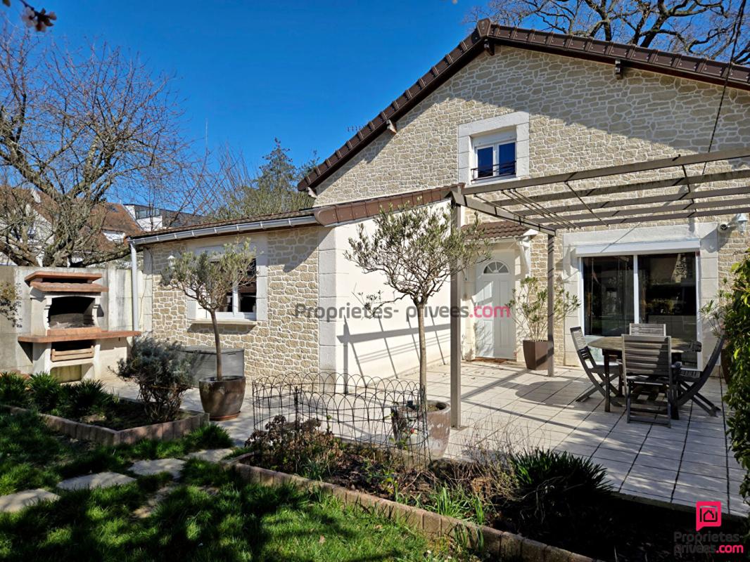 MORSANG-SUR-ORGE Maison Morsang Sur Orge 6 pièces 140 m2 14