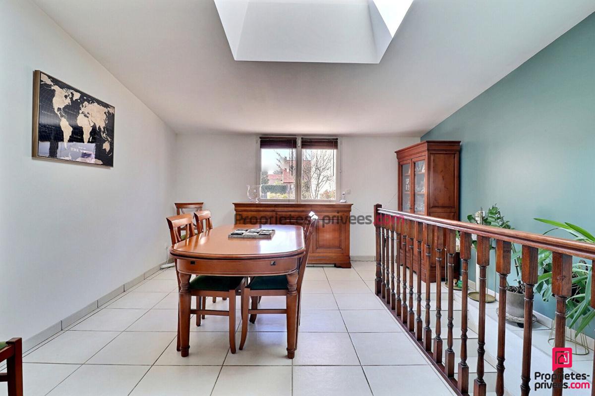 MORSANG-SUR-ORGE Maison Morsang Sur Orge 6 pièces 140 m2 5