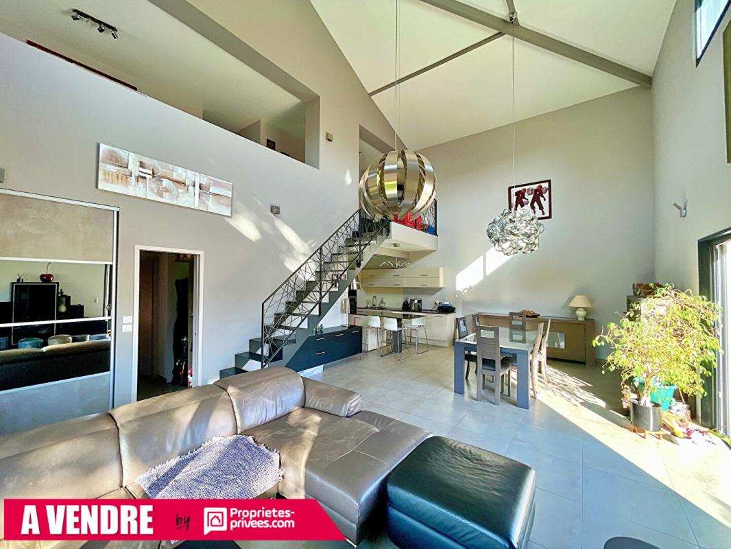 EYSINES Maison Eysines 6 pièce(s) 170 m2 piscine dépendance double garage 7