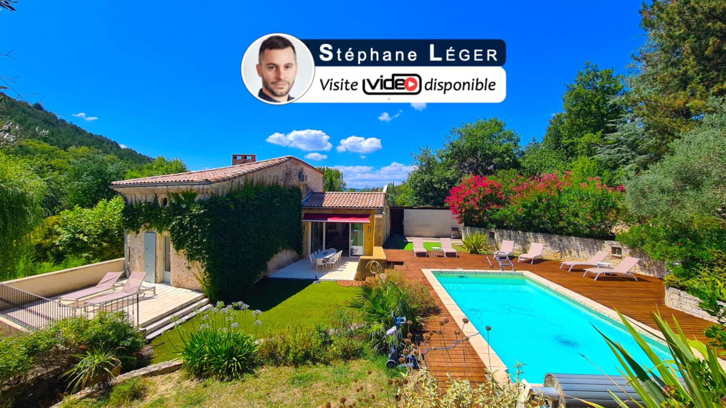 SAUZET Maison en pierre avec piscine 7 pièce(s) 175 m2 1