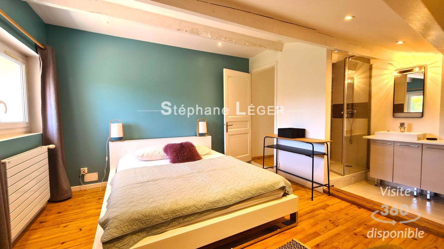 SAUZET Maison en pierre avec piscine 7 pièce(s) 175 m2 8