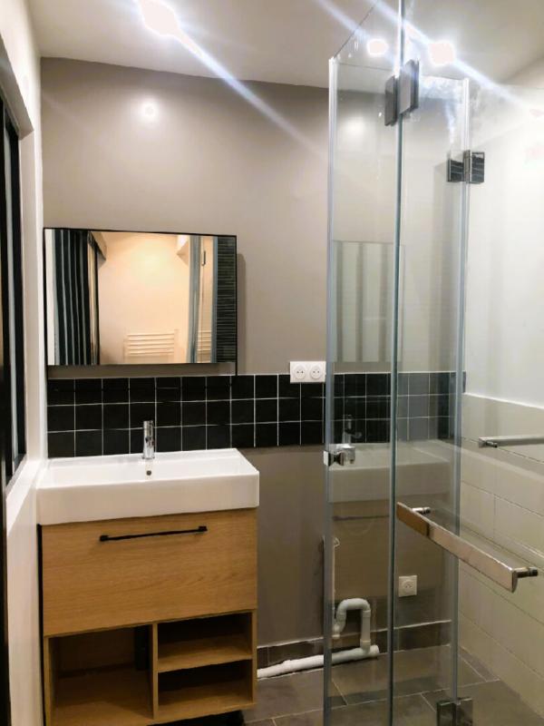 PARIS-11E-ARRONDISSEMENT Studio de charme refait à neuf- Faubourg Saint-Antoine 7