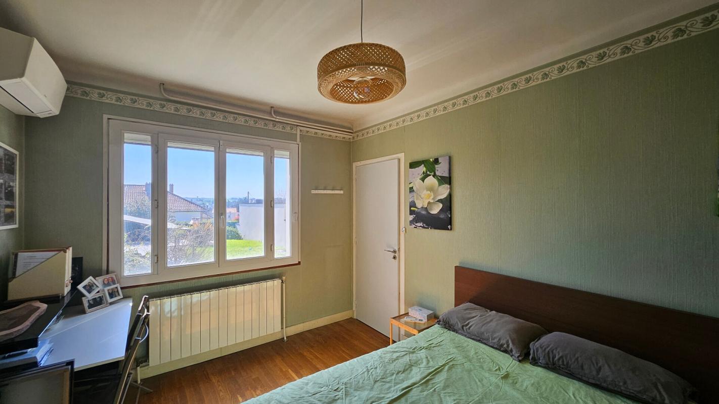 FEYZIN Maison Feyzin 4 pièce(s) 109.22 m2 11