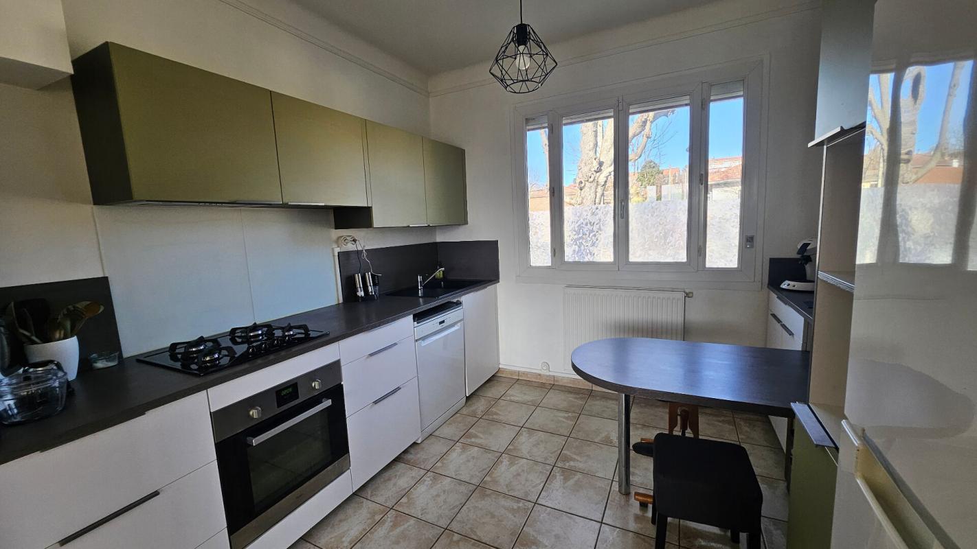 FEYZIN Maison Feyzin 4 pièce(s) 109.22 m2 4