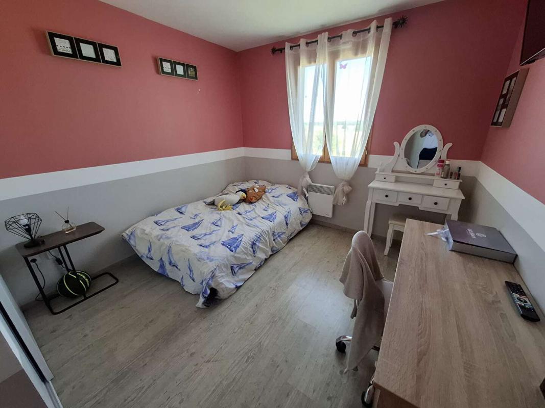 LA PUISAYE Maison/Pavillon proche LA FERTE VIDAME 9 pièce(s) 137.19 m2 avec terrain 1355m² 11