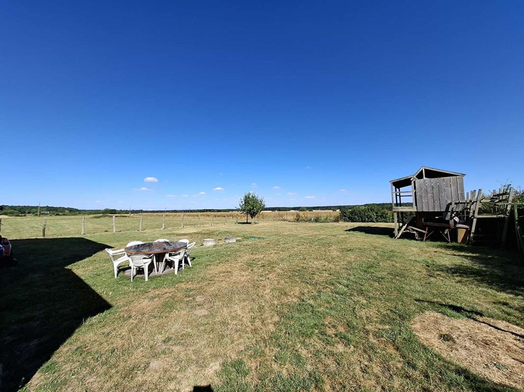 LA PUISAYE Maison/Pavillon proche LA FERTE VIDAME 9 pièce(s) 137.19 m2 avec terrain 1355m² 17