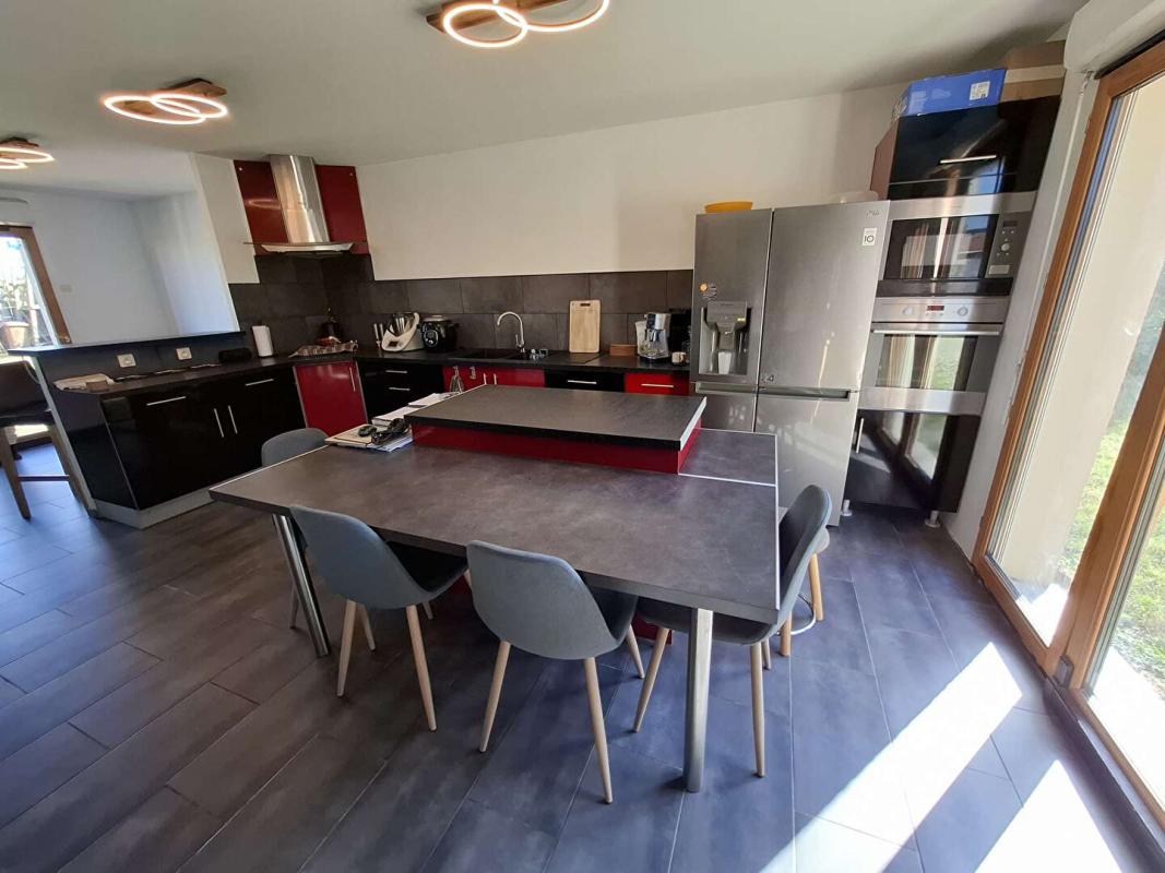 LA PUISAYE Maison/Pavillon proche LA FERTE VIDAME 9 pièce(s) 137.19 m2 avec terrain 1355m² 4