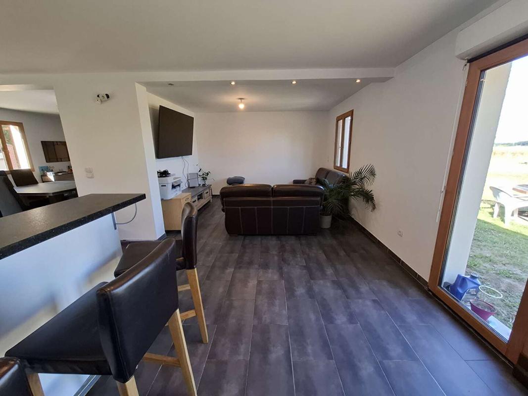 LA PUISAYE Maison/Pavillon proche LA FERTE VIDAME 9 pièce(s) 137.19 m2 avec terrain 1355m² 7