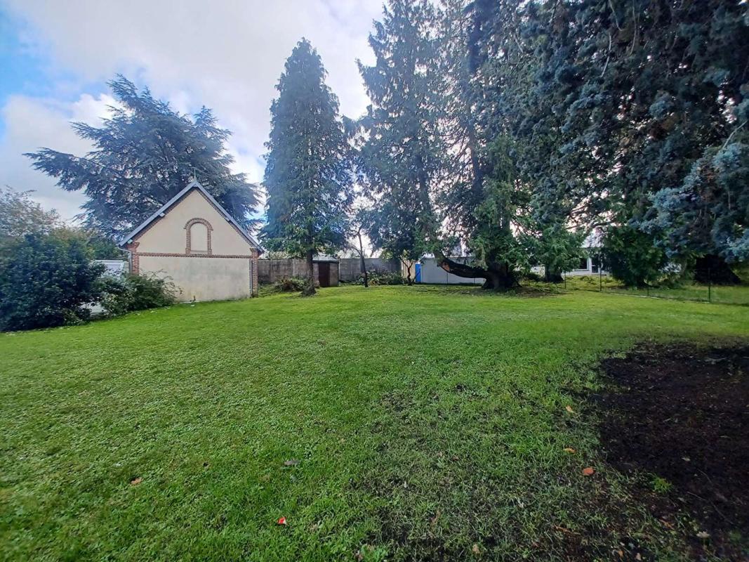 L'AIGLE PROPRIETE - MAISON DE MAITRE L'AIGLE 12 pièce(s) 285 m2 avec piscine couverte 18