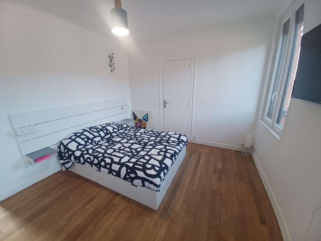 L'AIGLE PROPRIETE - MAISON DE MAITRE L'AIGLE 12 pièce(s) 285 m2 avec piscine couverte 8