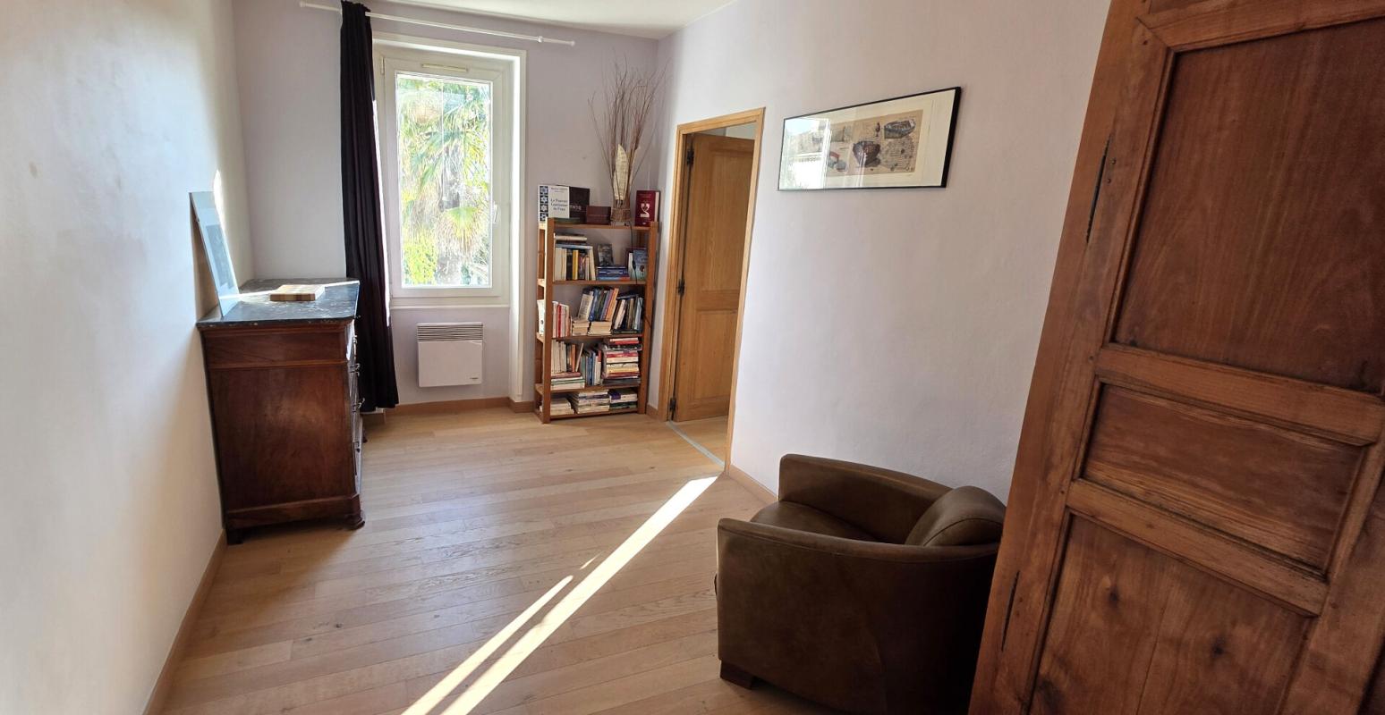 MONTELIMAR Maison Montelimar 7 pièce(s) 130 m2 7